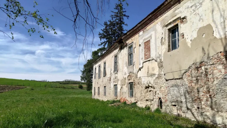 Dvorac Erdödy-Rubido