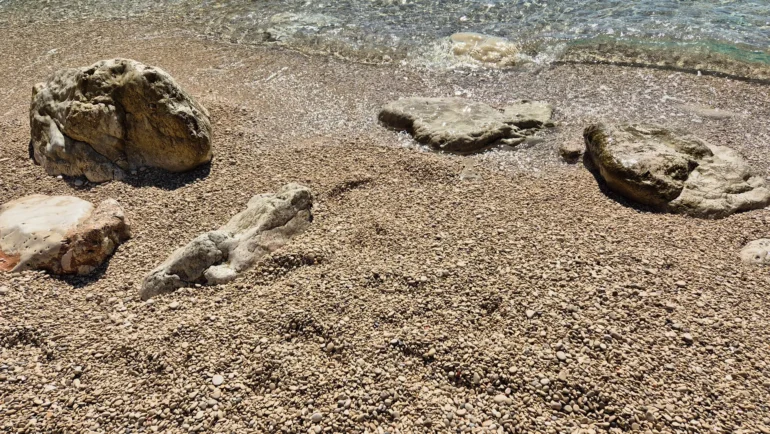 Lučišće - Uvala i plaža Lučišća
